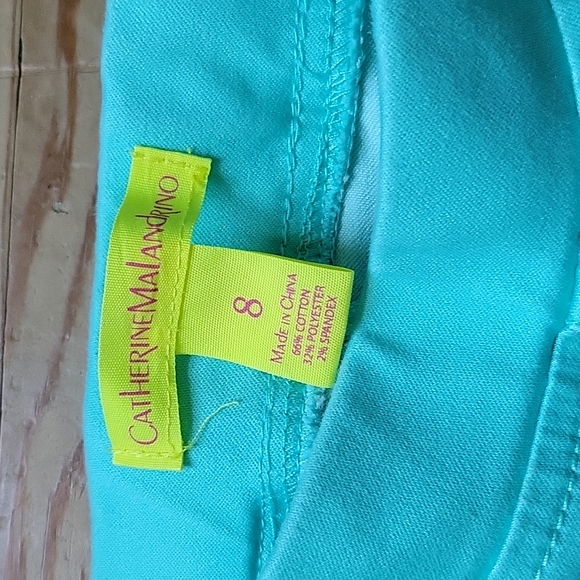 *LAST CHANCE* GIRLS SHORTS - Picture 4 of 5